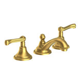 Amisa Widespread Bathroom Faucet with Drain Assembly