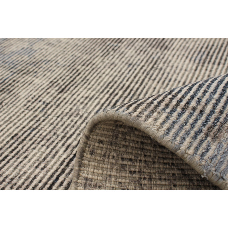 Tapis unique en viscose noué à la main gris des années 2010 5 pi 3 po x 7 pi 5 po Suazo