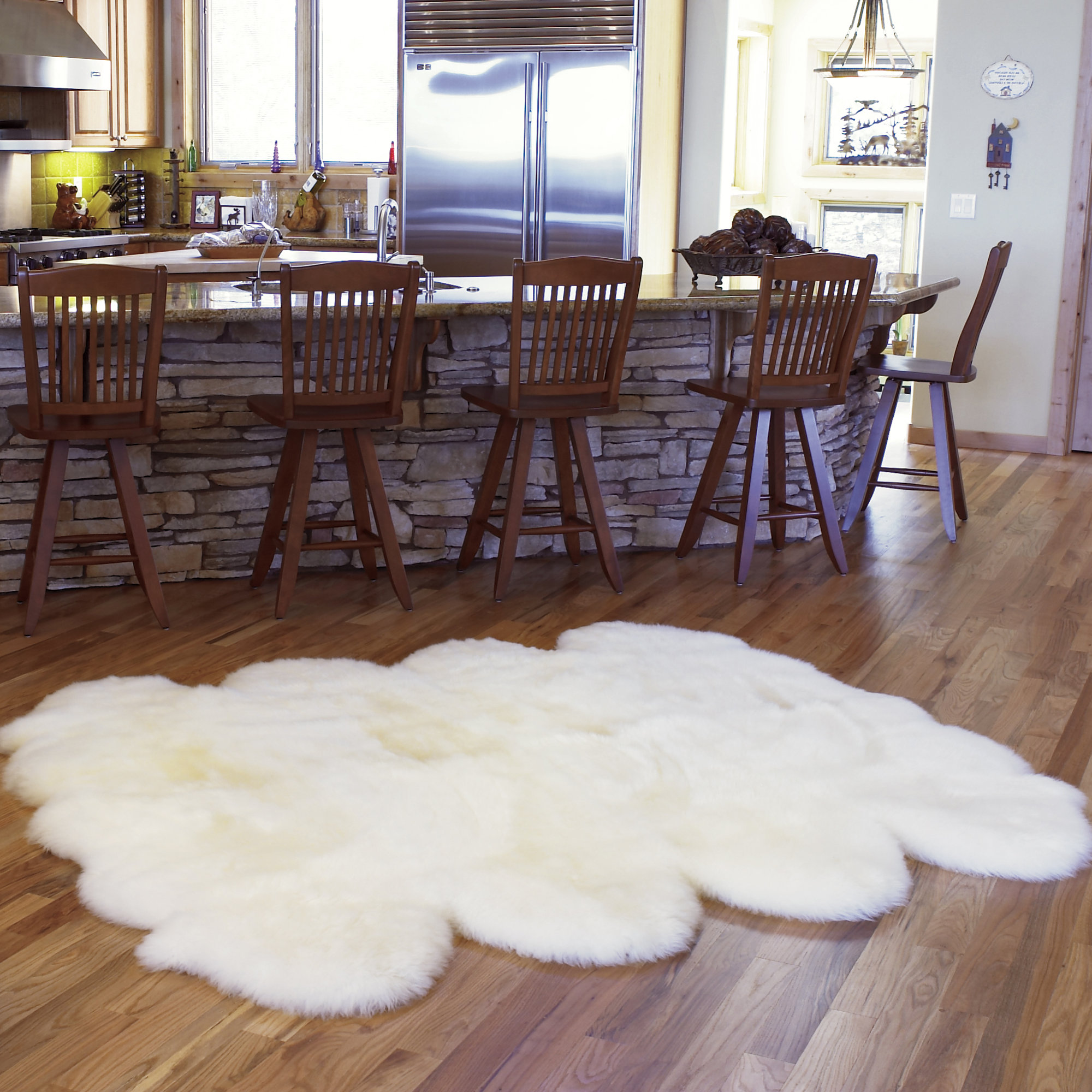 Morland Sheepskin Natural Ivory Rug, Novelty 5'6" x 7'