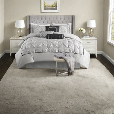 Elegant Grey Bedding Sets, Polyester Cal King Comforter Collection