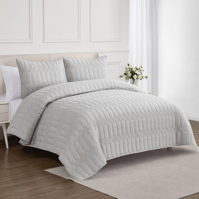 Harmonia Gray 3pc King Quilt Set