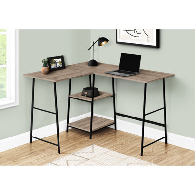Bureau moderne en L pour installation audio/vidéo, 122 cm (48 po), stratifié taupe, métal noir, idéal pour un bureau à domicile avec étagères de rangement, style contemporain marron.