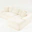 Chaise longue en velours blanc tortue, formes modulables, différentes fonctions, idéale pour recevoir, confort optimal, positions assises en L et droites pour des moments de détente.