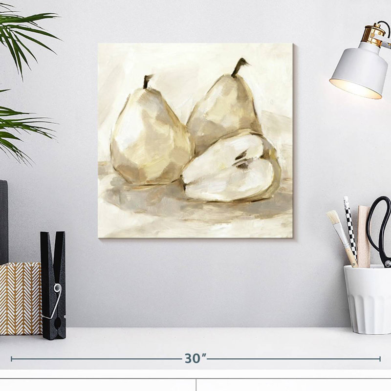 Yarlin White Pear Study I, H 16 po x l 16 po