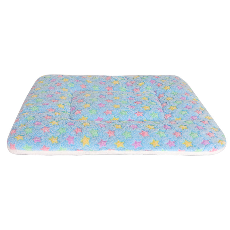 Betsy-Mae Geometric Fleece Pet Bed, Extra Small (19.7" W x 15.7" D x 0.8" H), Blue