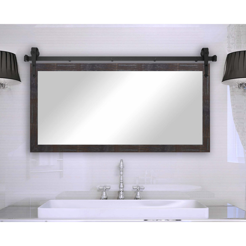 Miroir de salle de bain Ensley, Acier industriel, 30,5 po x 53,5 po