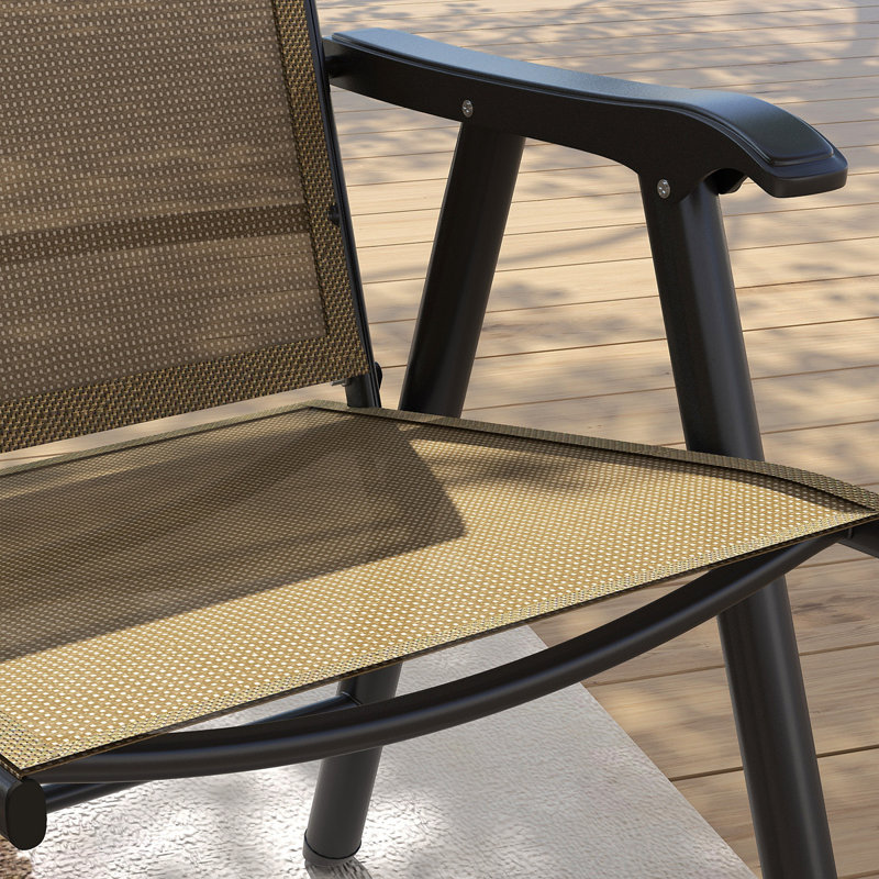 Ensemble de 4 chaises de patio pliables Outsunny, chaises de patio d'extérieur empilables avec accoudoirs pour la pelouse, le camping, la salle à manger, la plage, la structure en métal, sans assemblage, brun clair mélangé