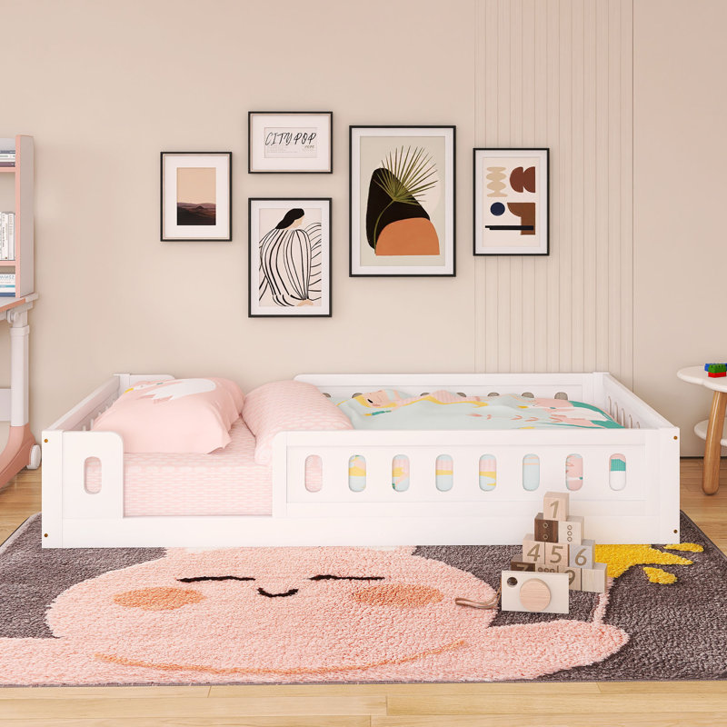 Lit plateforme simple en bois avec garde-corps, Blanc