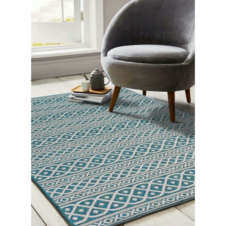 Alverez Moroccan Flatweave Blue Indoor / Outdoor Area Rug Mistana Rug Size: Rectangle 6'5 x 9