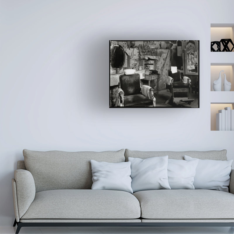 Barber Shop par Print Collection, H 14 po x l 19 po x P 2 po