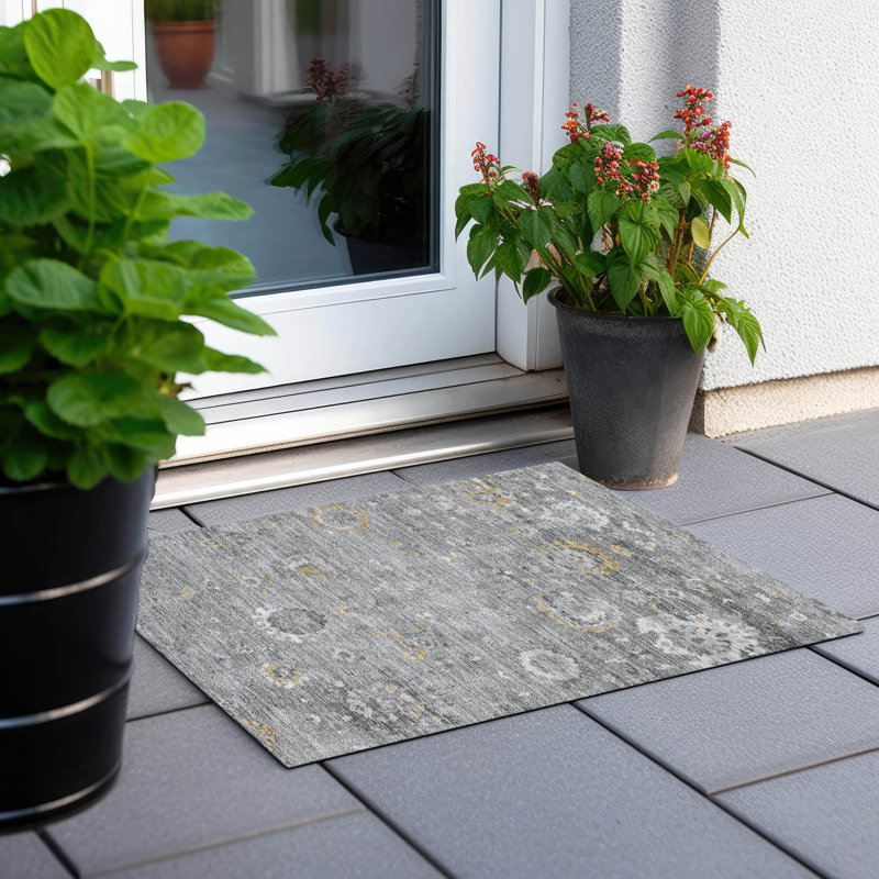 Gray Rectangular Machine Washable Synthetic Rug 30" x 20"