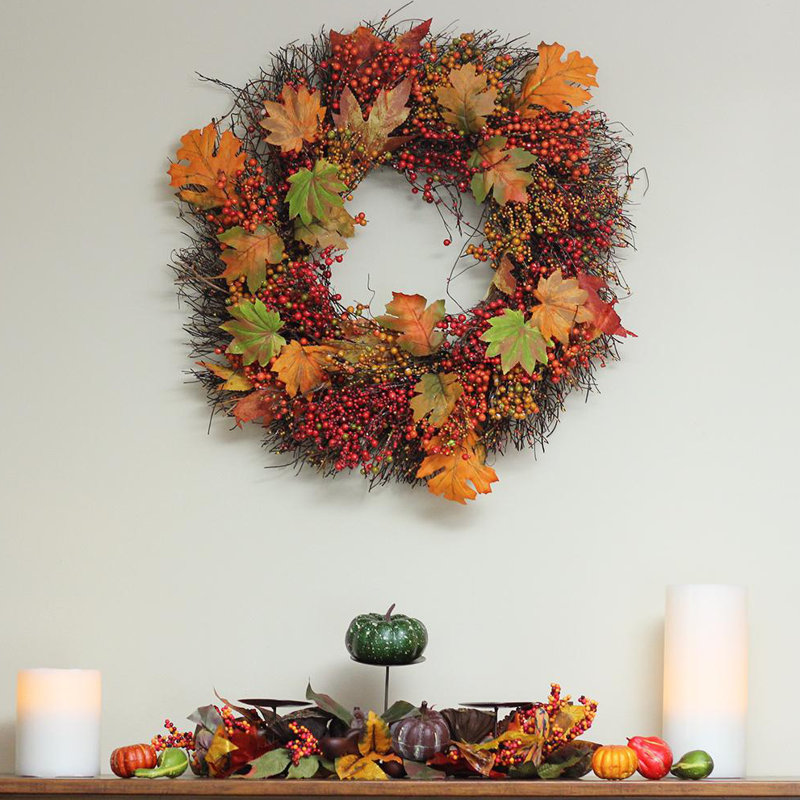 Couronne de récolte de feuilles d'érable et de rameaux artificiels 22 po