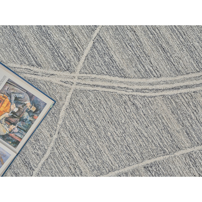 Ivory and Gray Hand-Tufted Wool Rectangular Rug 5' x 8'