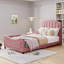 Structure de lit double rembourrée en velours avec tête de lit décorative rose