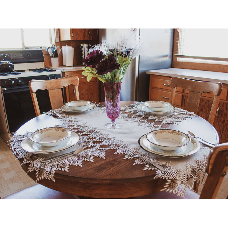 Chemin de table Blough, 54 po x 16 po