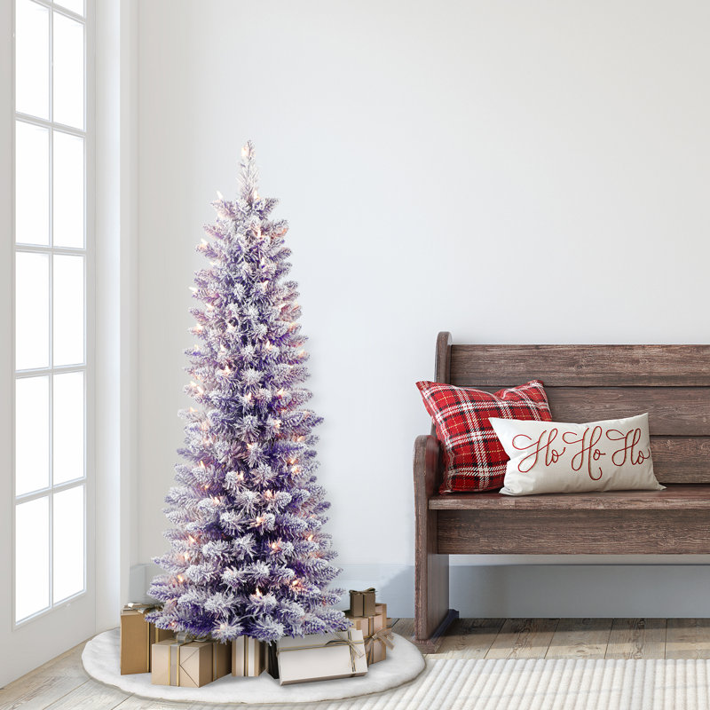 4.5' Lighted Christmas Tree