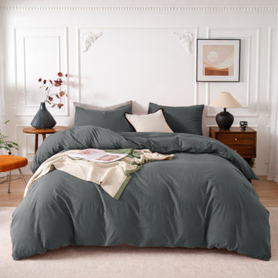 3-Piece Dyed Duvet Cover Set With Pillowcases