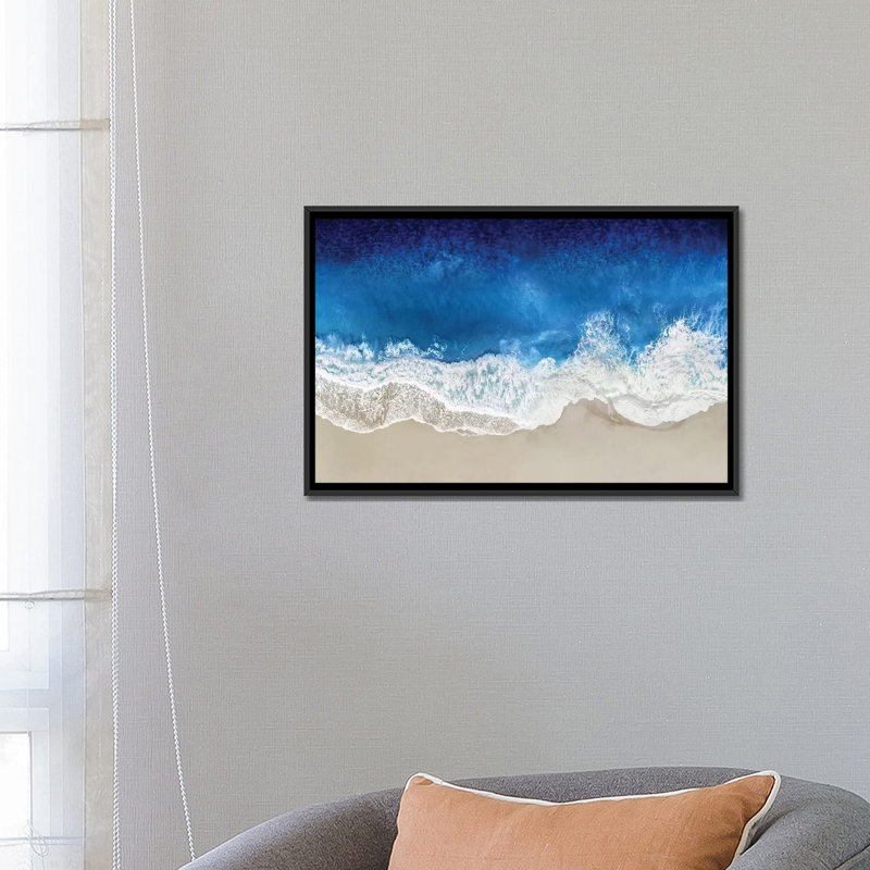 Indigo Waves From Above I, impression sur toile, H 18 po x l 26 po x P 1,5 po, Toile avec cadre noir, Pas de tapis
