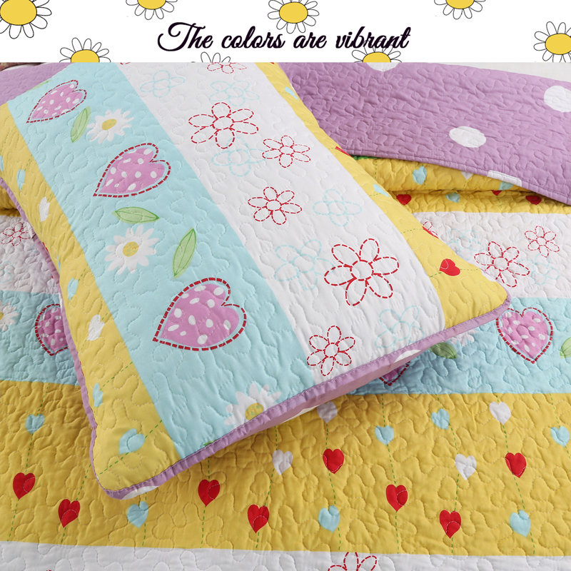 Floral Heart Print Reversible Cotton Twin Quilt Set