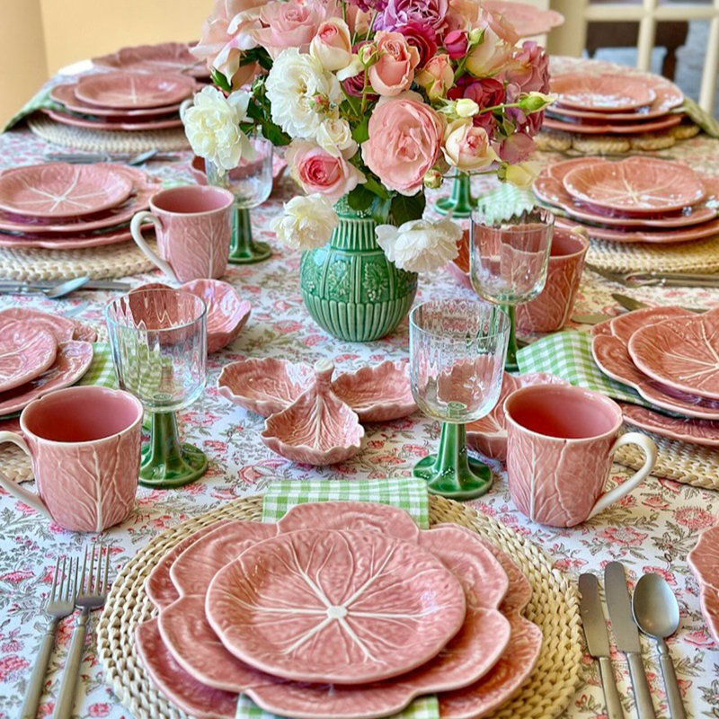 Beatrice Round Tablecloth - Pink And Green, 60" D x 120" L