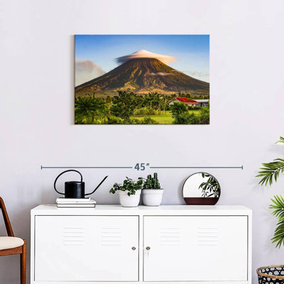 Alvord célèbre volcan Mayon