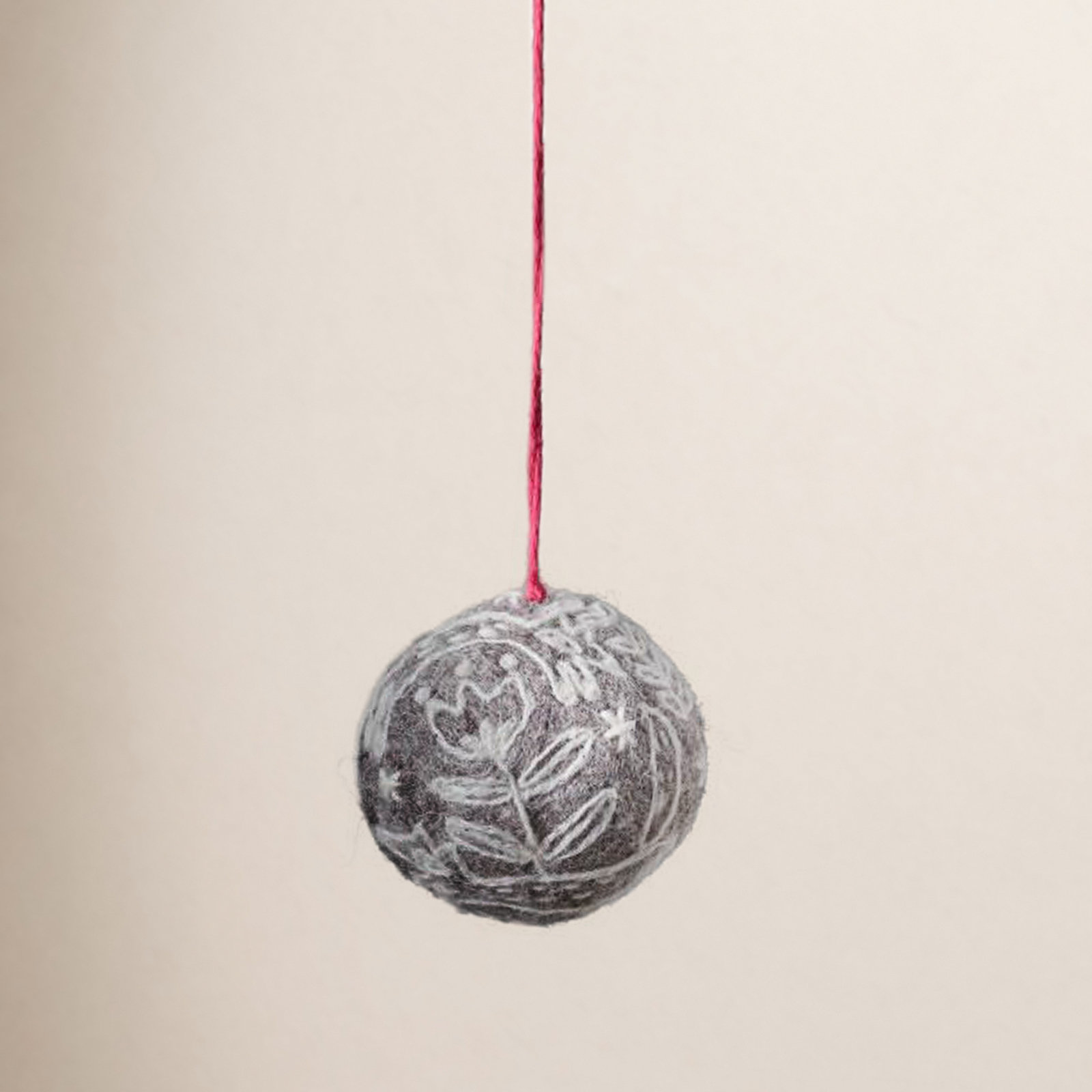 3" Bauble