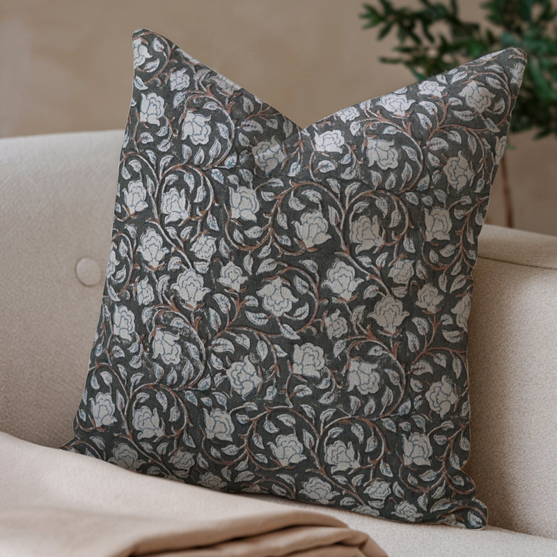 Housse de coussin imprimée Fabividine Block, Blanc / gris floral 2, H 20 po x l 12 po, Forme rectangulaire