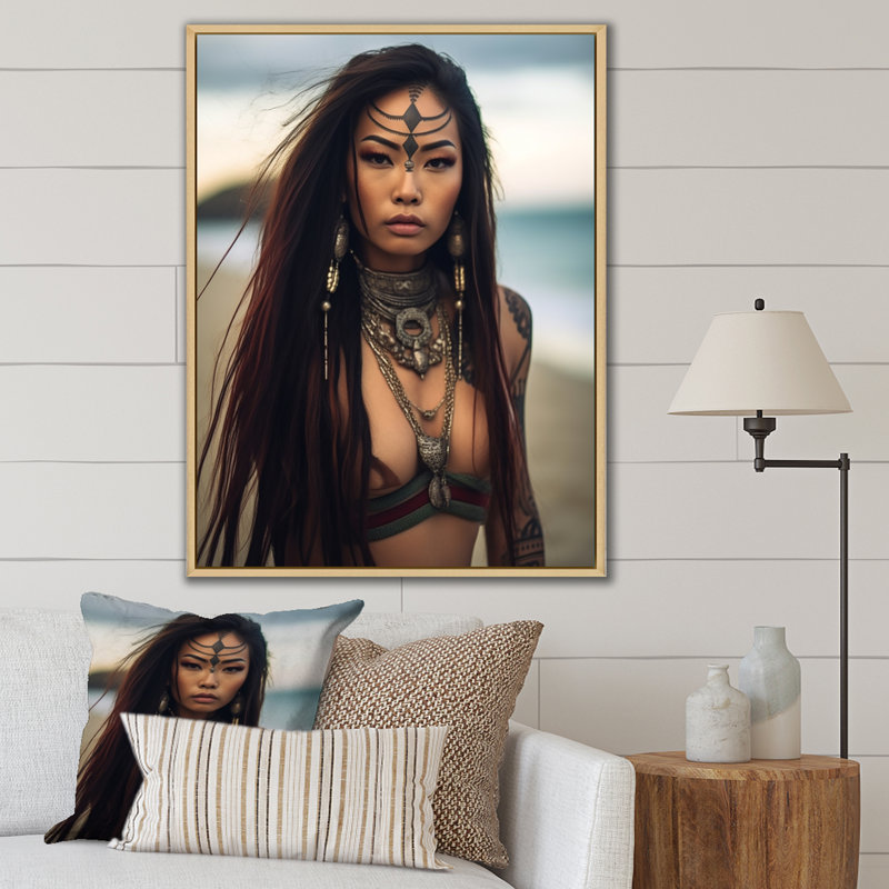 Gracieuse fille tribale asiatique I, H 32 po x l 16 po x P 1 po, Cadre naturel flottant