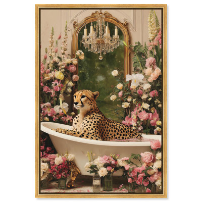 "Cheetah in Spring Bathroom", impression sur toile par Art Remedy, cadre doré, 30 x 45