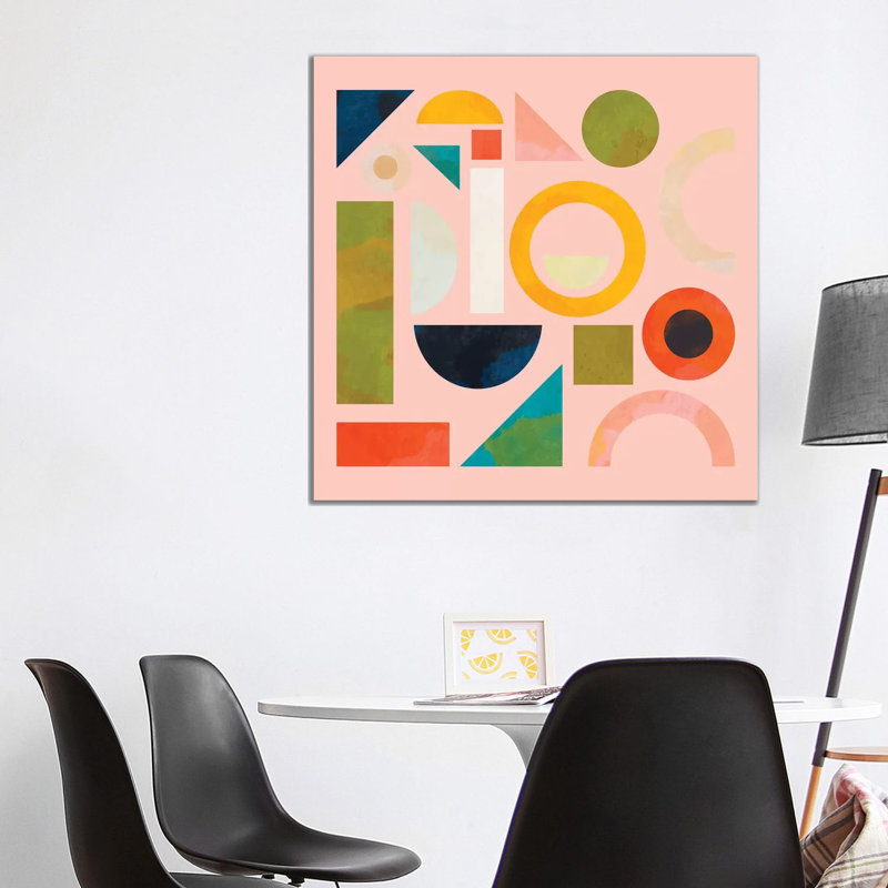 «Geometric Play Modern Art» par Ana Rut Bré - impression d'art graphique, H 37 po x l 37 po x P 1,5 po, Toile tendue