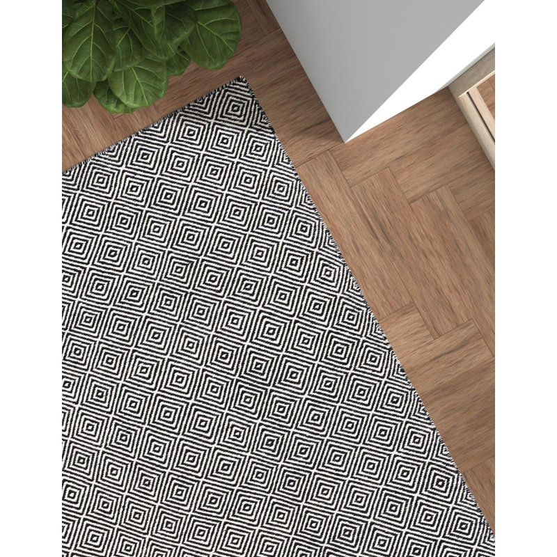 Tapis contemporain de couleur noire Ohara, Rectangle 2 pi x 3 pi 1 po