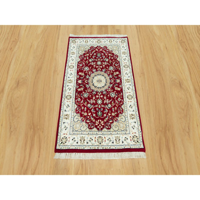 2'7"x4'1" Sun Dried Tomato Red Nain Central Medallion Hand Knotted Rug EA1C20417F2041288D8AEF77156D558D