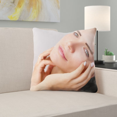 Coussin Girl
