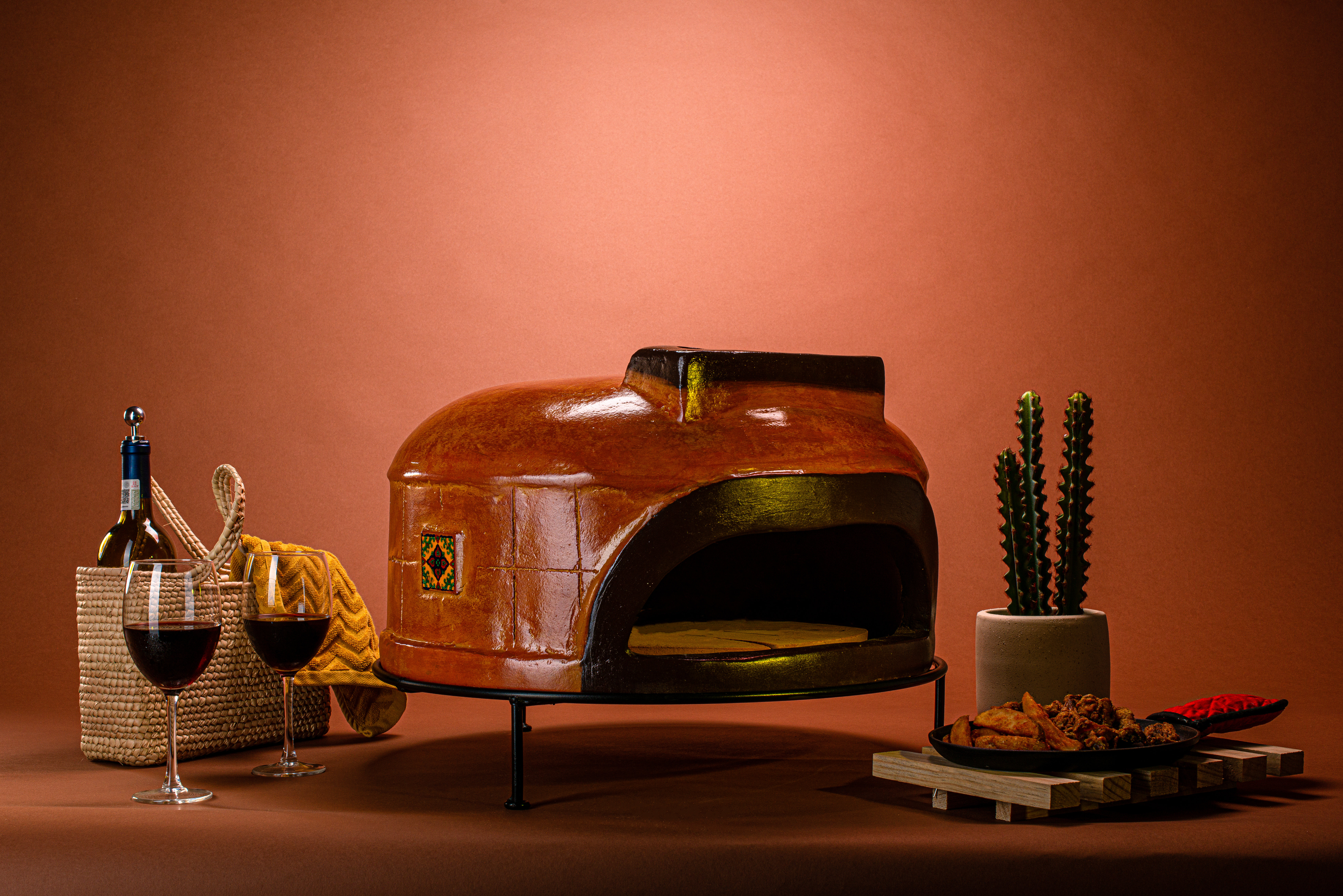 Tierra Firme Talavera Clay Freestanding Wood Burning Pizza Oven