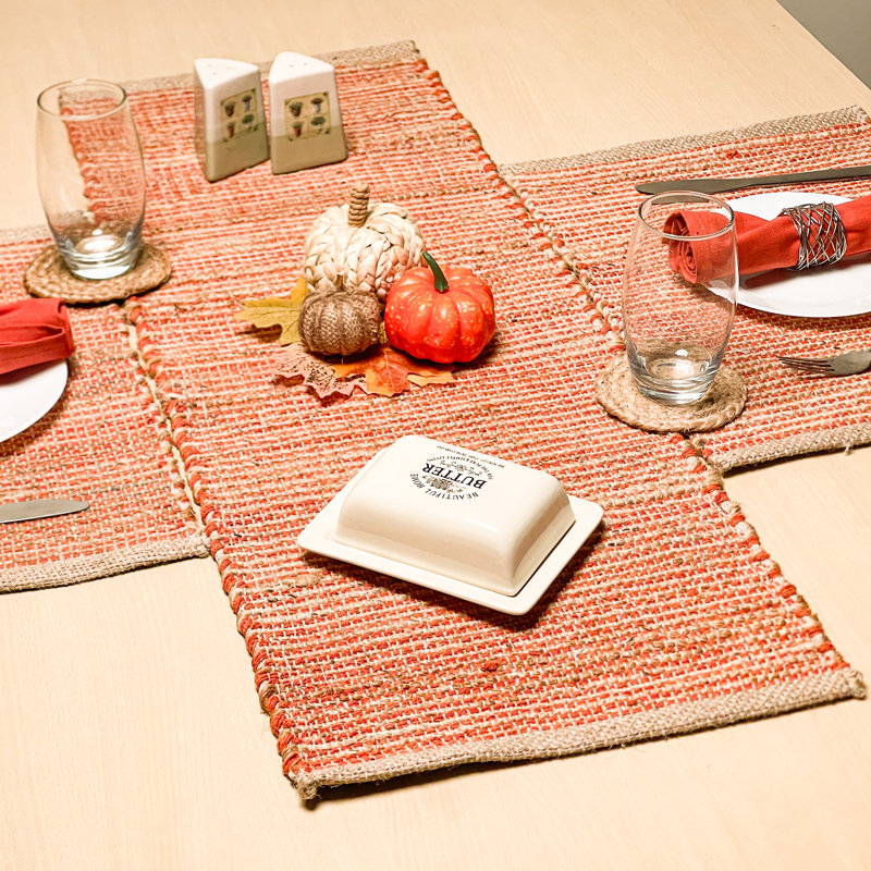 Chemin de table Pingham, 48 po x 13 po, Beige/rouge