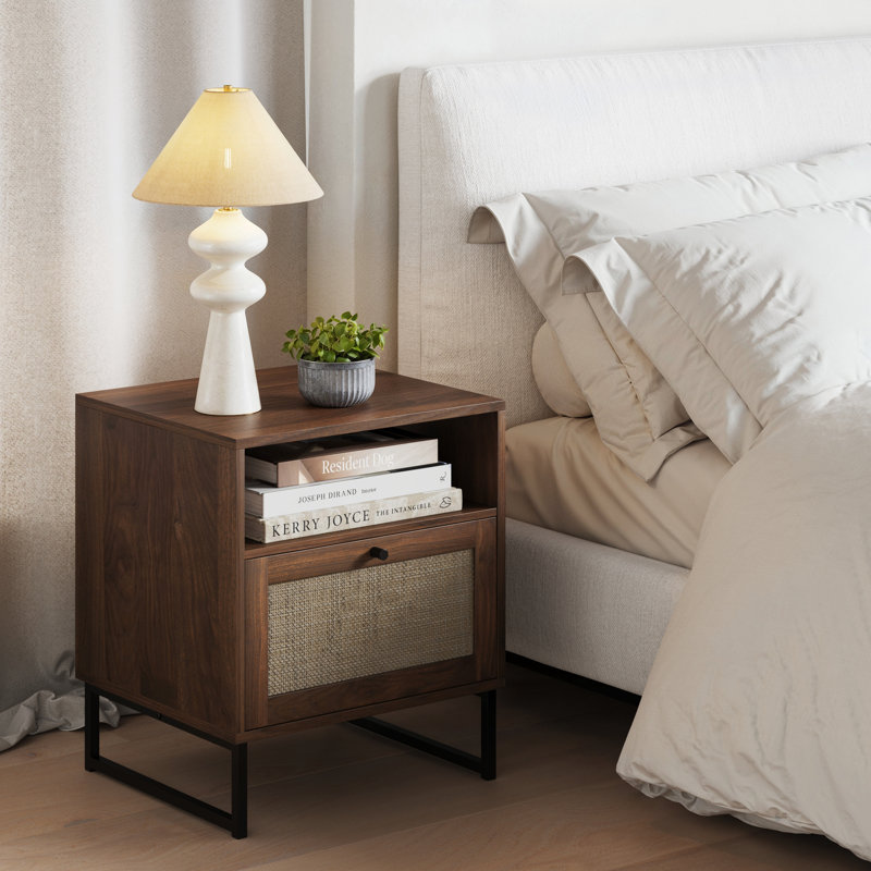 Table de bout avec rangement Clester, Noyer / noir