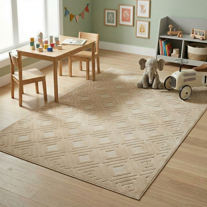 Tapis d'intérieur / extérieur beige à motif géométrique moderne Jahkir Kahli, Rectangle 7 pi 10 po x 9 pi 10 po
