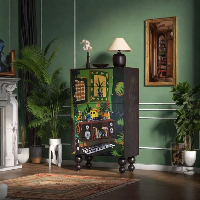 Armoire en pin avec plateau spacieux