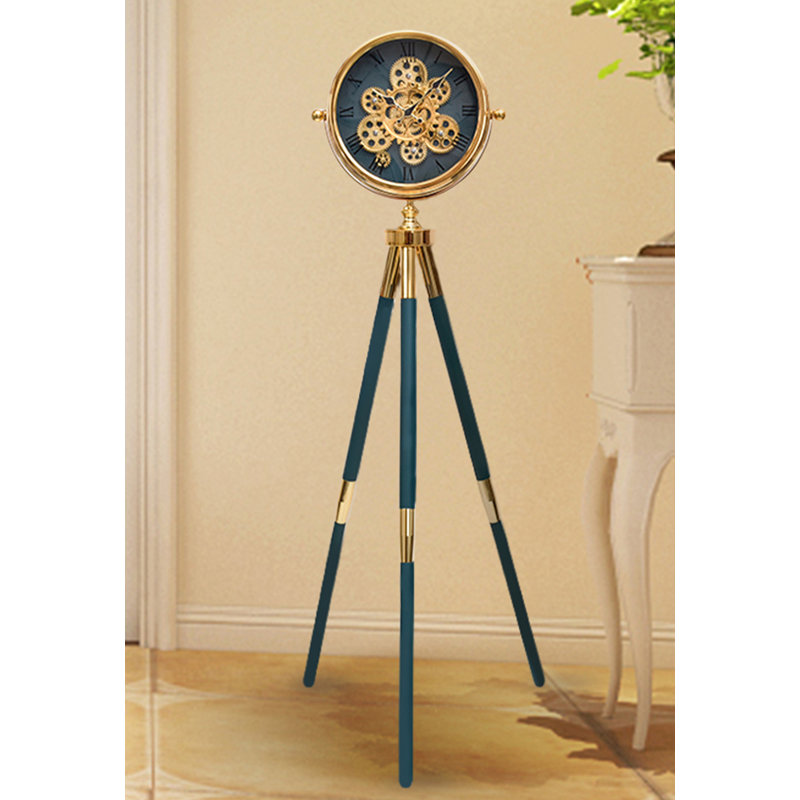 Horloge sur pied moderne et minimaliste