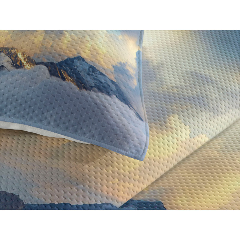 Europe Modern & Contemporary Polyester Coverlet, King Bedspread + 2 Shams