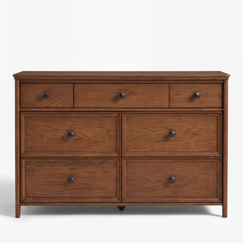 Maxi Cosi Quiet Luxury 7-Drawer Dresser