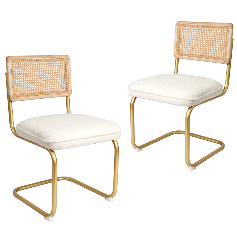 Ensemble de 2 chaises de salle à manger en rotin sans accoudoirs, chaises de cuisine rembourrées en molleton doux avec dossier tissé et pieds robustes en métal doré - sièges peu encombrants pour la salle à manger, coin repas et restaurant, blanc