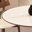 Table de salle à manger blanche et noyer