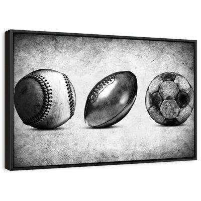 «Vintage Sport Balls Wall Art»