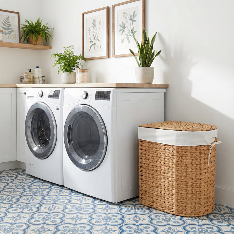 Abercromby Abercromby Resin Wicker Oval Wall Laundry Hamper, Brown with Lid and Removable Liner – Woven Flat-Back Clothes Basket for Bathroom, Bedroom, or Closet Laundry Storage