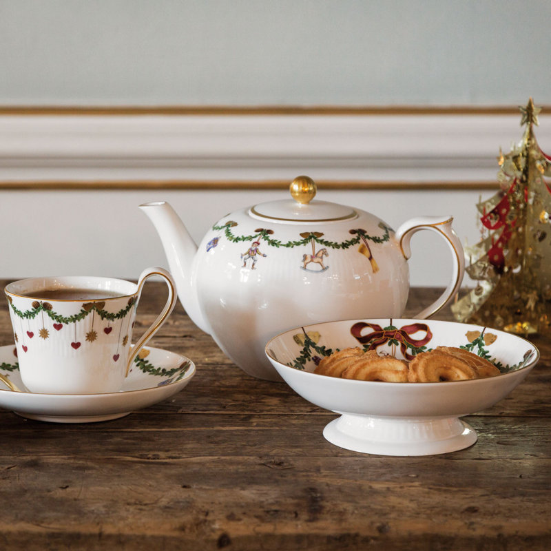 Royal Copenhagen Star Fluted Christmas Teapot