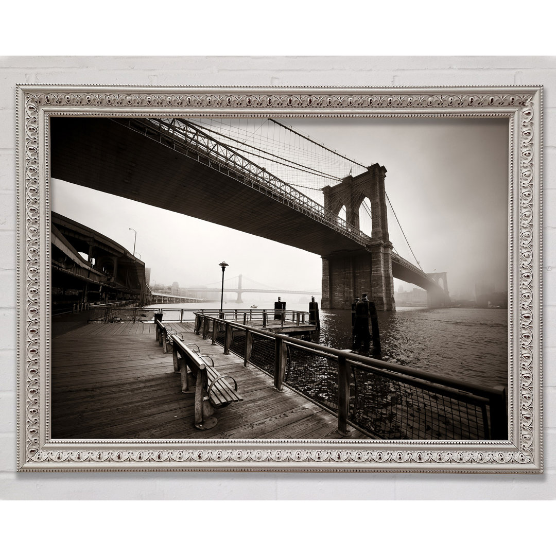 Under The Brooklyn Bridge - Einzelne Bilderrahmen Kunstdrucke