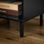 2 tables de chevet modernes de style Mid-Century, tables de chevet Grille Striped Doors avec pieds en métal, fonctionnalité de bout de chambre réglable, tiroir polyvalent noir,