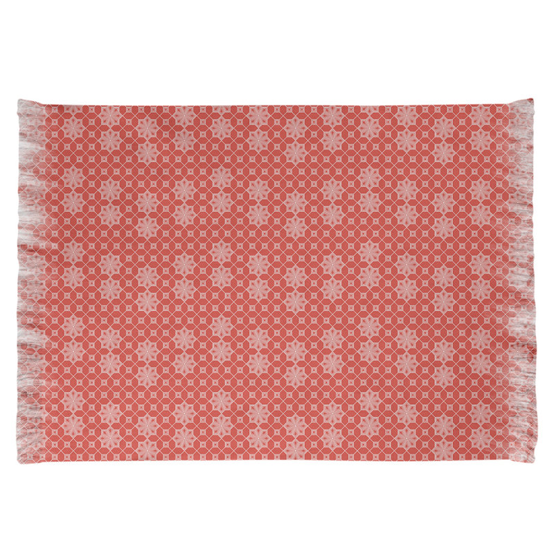Tapis rouge de treillis classique Mcguigan, Oui