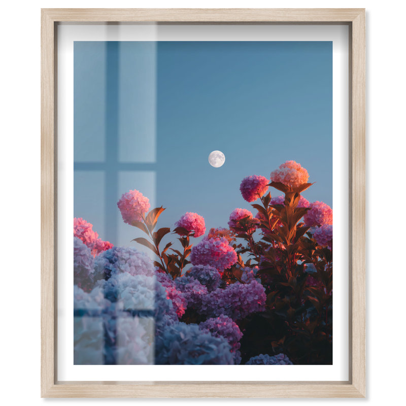 Décoration murale côtière Shadowbox Twilight Hydrangeas II par Notoriart, structure en chêne naturel, H 46 po x l 37 po